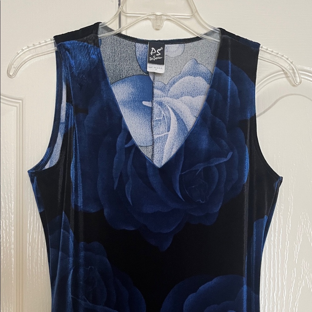 DSG Midnight Blue Rose Prom Dress